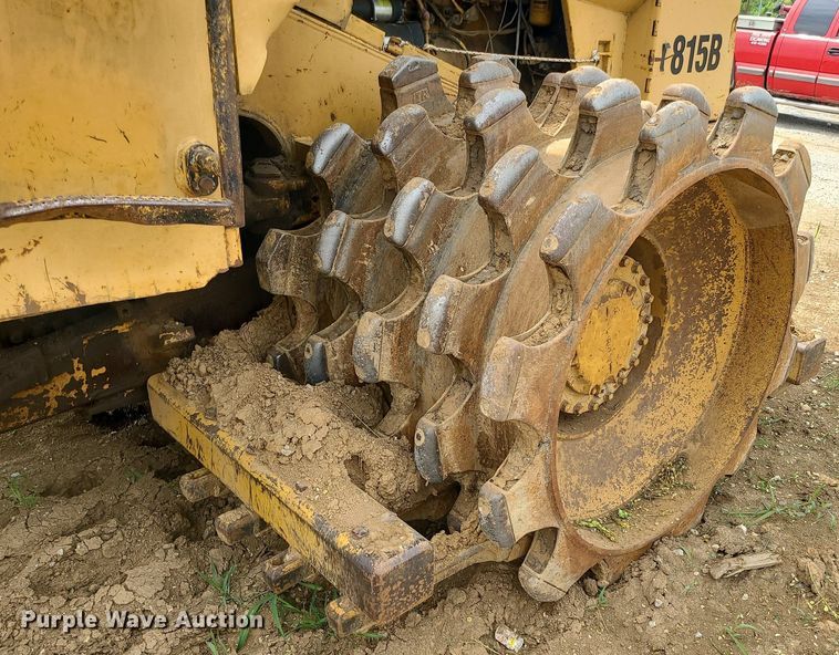image for item LE9195 1989 Caterpillar 816B  soil compactor