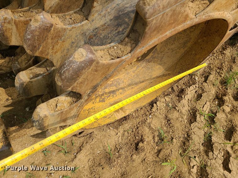 image for item LE9195 1989 Caterpillar 816B  soil compactor