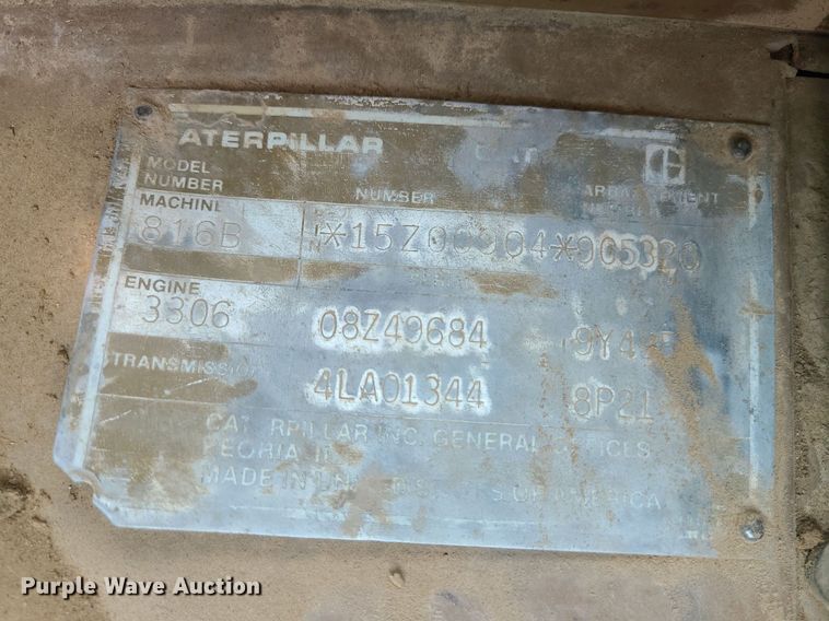 image for item LE9195 1989 Caterpillar 816B  soil compactor