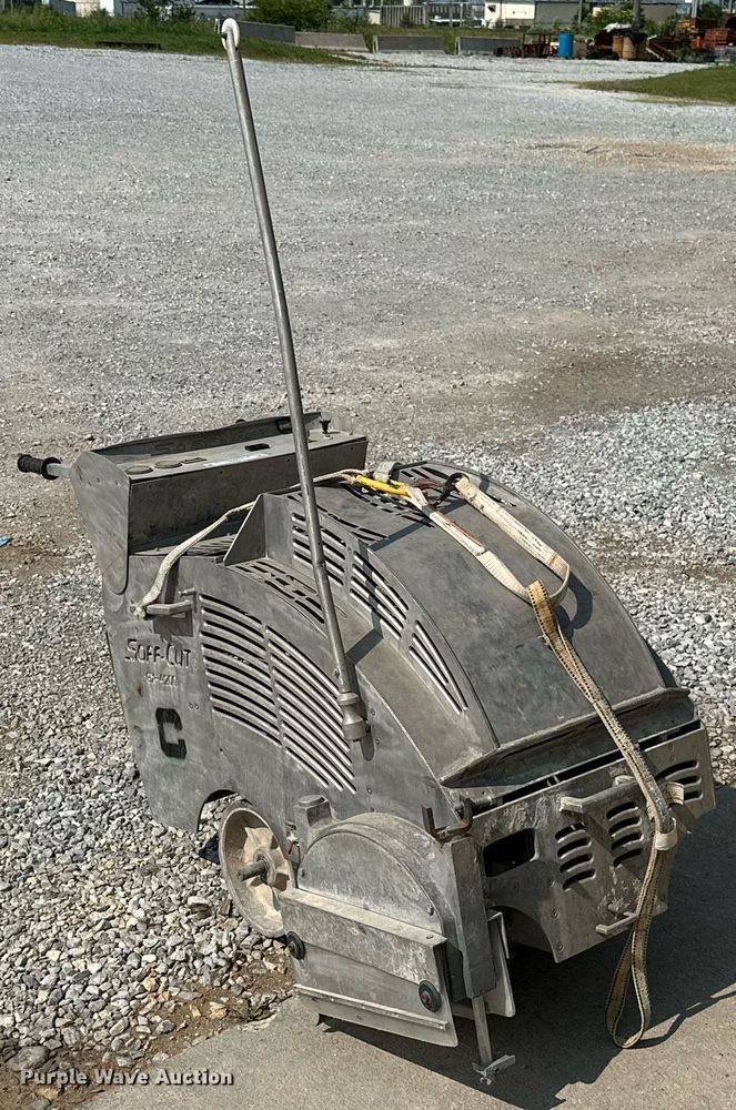 image for item LG9267 Soff-Cut GX-4200  concrete saw