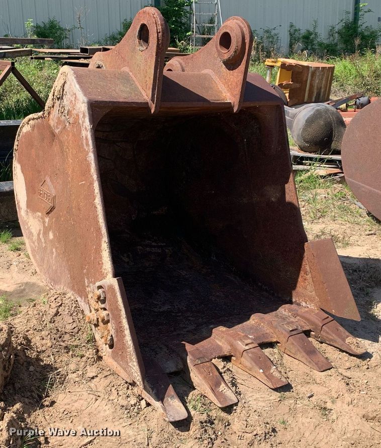 image for item LH9547 Hensley  excavator bucket