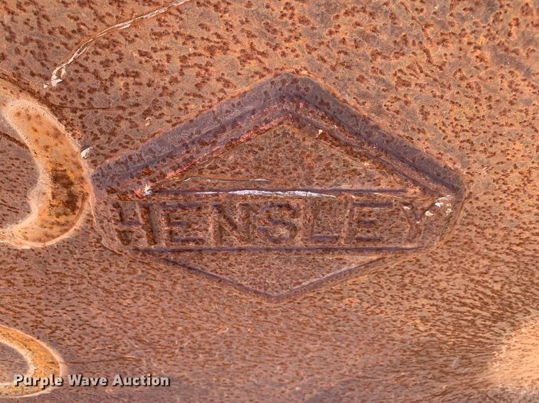 image for item LH9547 Hensley  excavator bucket