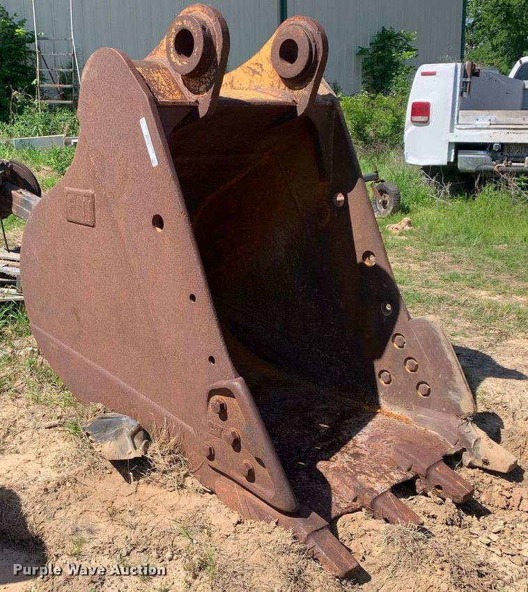 image for item LH9548 Caterpillar  excavator bucket