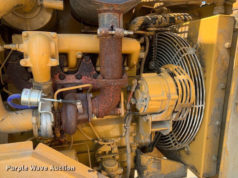 image for item LH9675 2001 Caterpillar CS433C  single drum vibratory roller