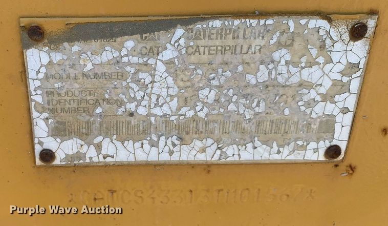 image for item LH9675 2001 Caterpillar CS433C  single drum vibratory roller