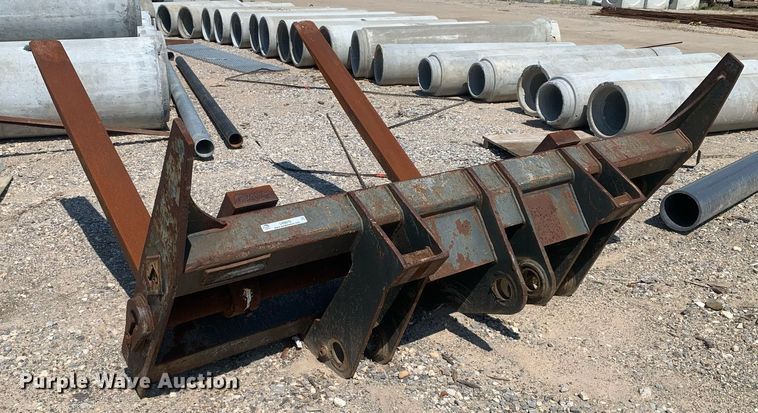 image for item LH9676 Pemberton KOMWA270  wheel loader forks