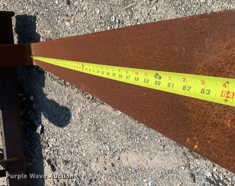 image for item LH9676 Pemberton KOMWA270  wheel loader forks