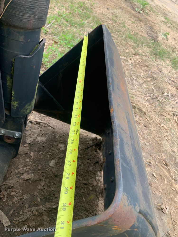 image for item LI9123 Kinshofer C10V  clamshell bucket