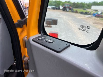 image for item LI9702 2006 International 7500  dump truck