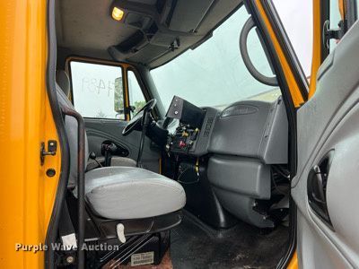 image for item LI9702 2006 International 7500  dump truck