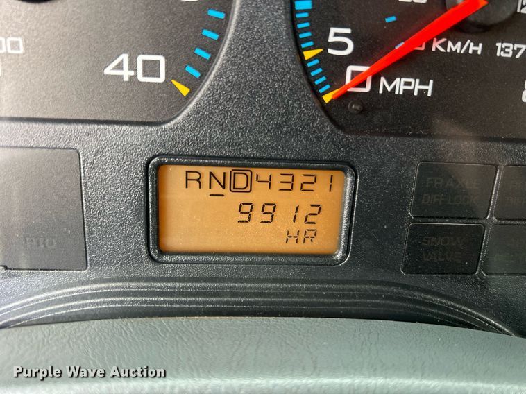 image for item LI9703 2005 International 7400  dump truck