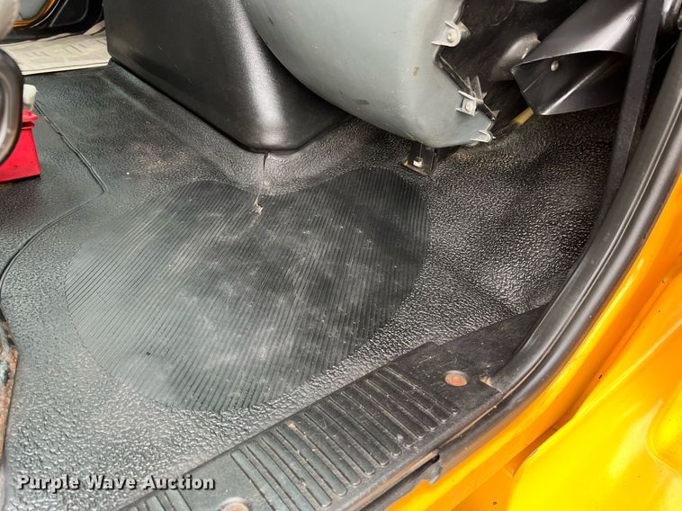 image for item LI9704 2006 International 7400  dump truck