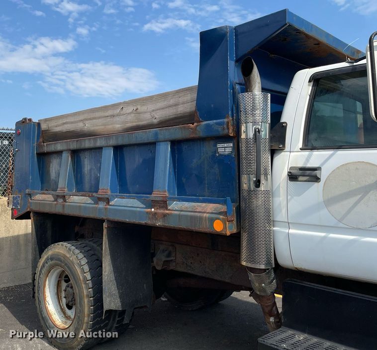 image for item LJ9732 2000 GMC C8500 dump truck