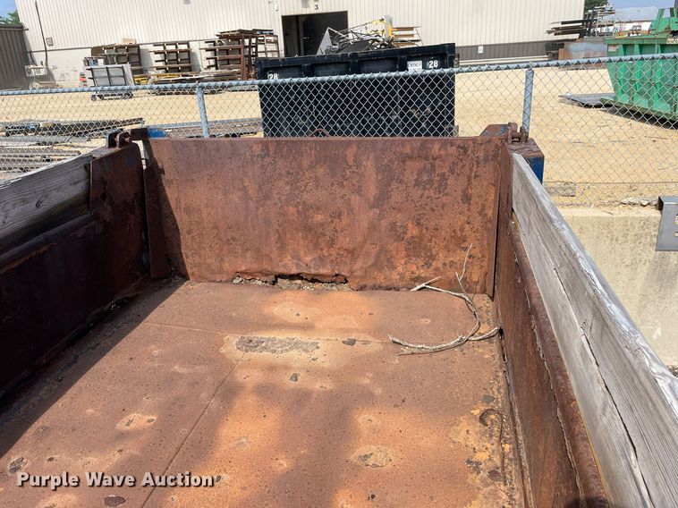 image for item LJ9732 2000 GMC C8500 dump truck