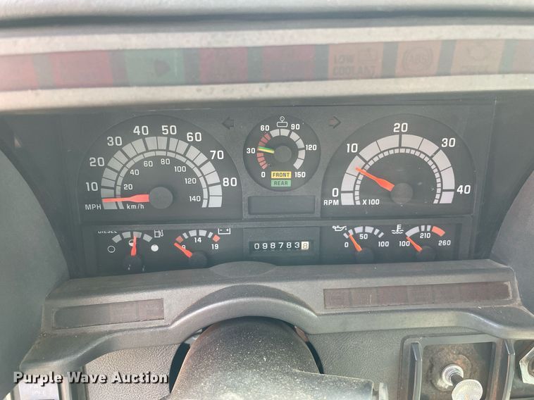 image for item LJ9732 2000 GMC C8500 dump truck