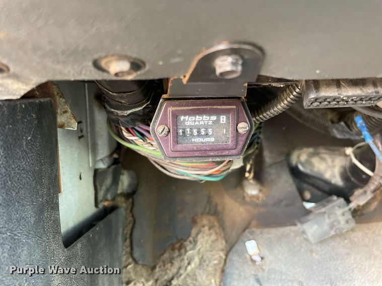 image for item LJ9732 2000 GMC C8500 dump truck