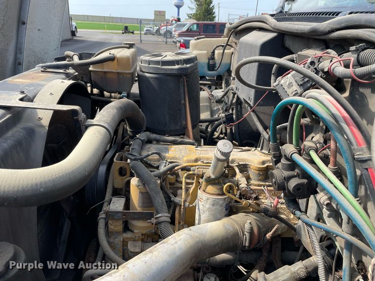 image for item LJ9732 2000 GMC C8500 dump truck