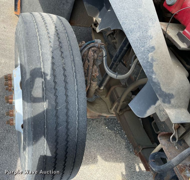 image for item LJ9732 2000 GMC C8500 dump truck