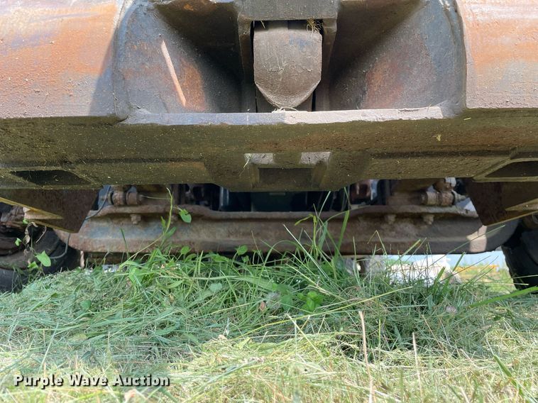 image for item LJ9733 2006 International 7400  dump truck