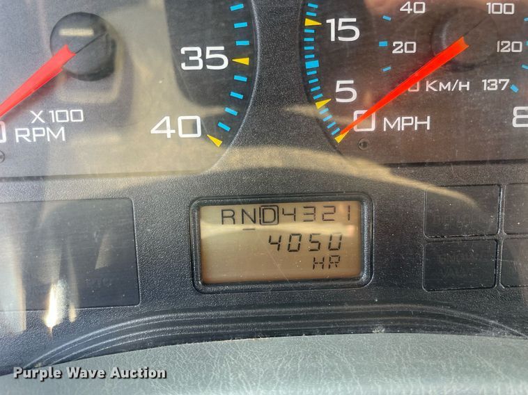 image for item LJ9735 2006 International 7400  dump truck