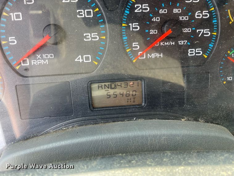 image for item LJ9736 2006 International 7400  dump truck