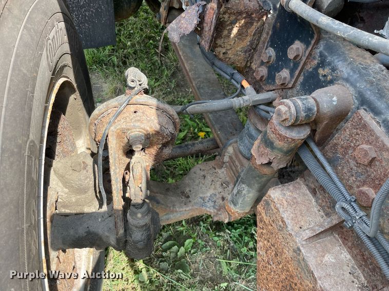 image for item LJ9736 2006 International 7400  dump truck