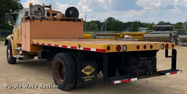 image for item LJ9739 2004 Sterling Acterra  flatbed truck