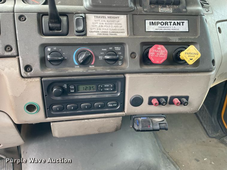 image for item LJ9739 2004 Sterling Acterra  flatbed truck