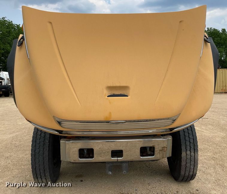 image for item LJ9739 2004 Sterling Acterra  flatbed truck