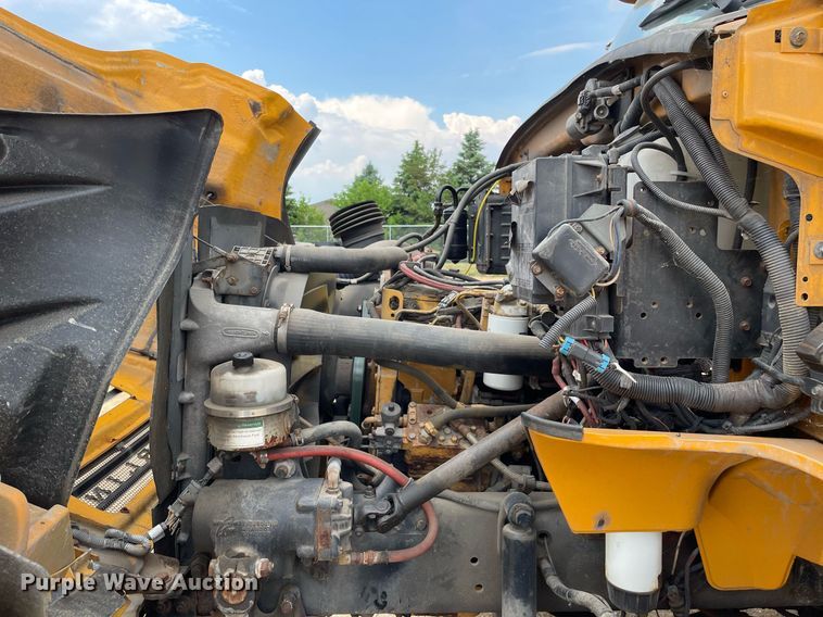 image for item LJ9739 2004 Sterling Acterra  flatbed truck