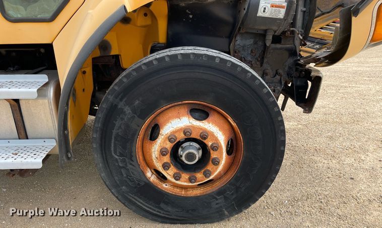 image for item LJ9739 2004 Sterling Acterra  flatbed truck