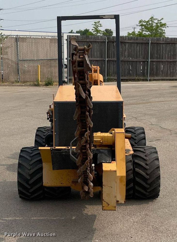 image for item LJ9755 2000 Case Maxi Sneaker Series C  trencher