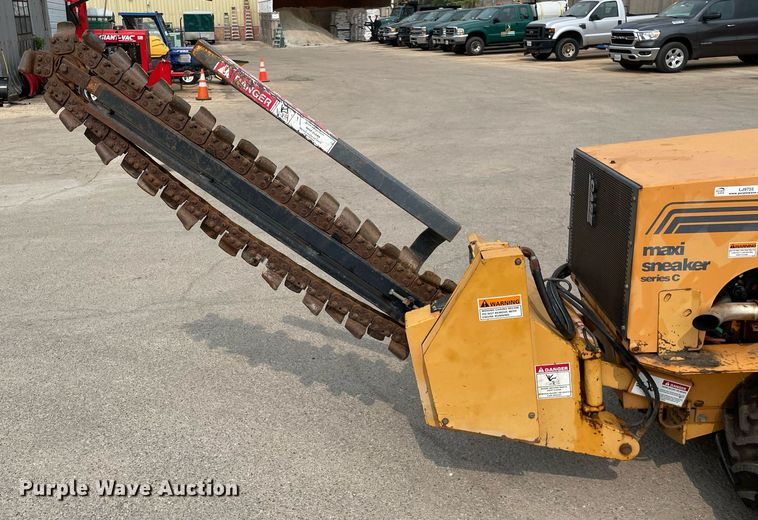 image for item LJ9755 2000 Case Maxi Sneaker Series C  trencher