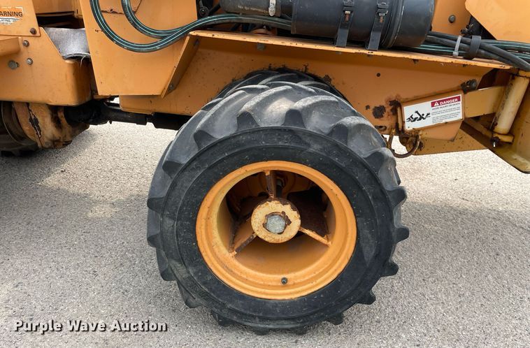 image for item LJ9755 2000 Case Maxi Sneaker Series C  trencher