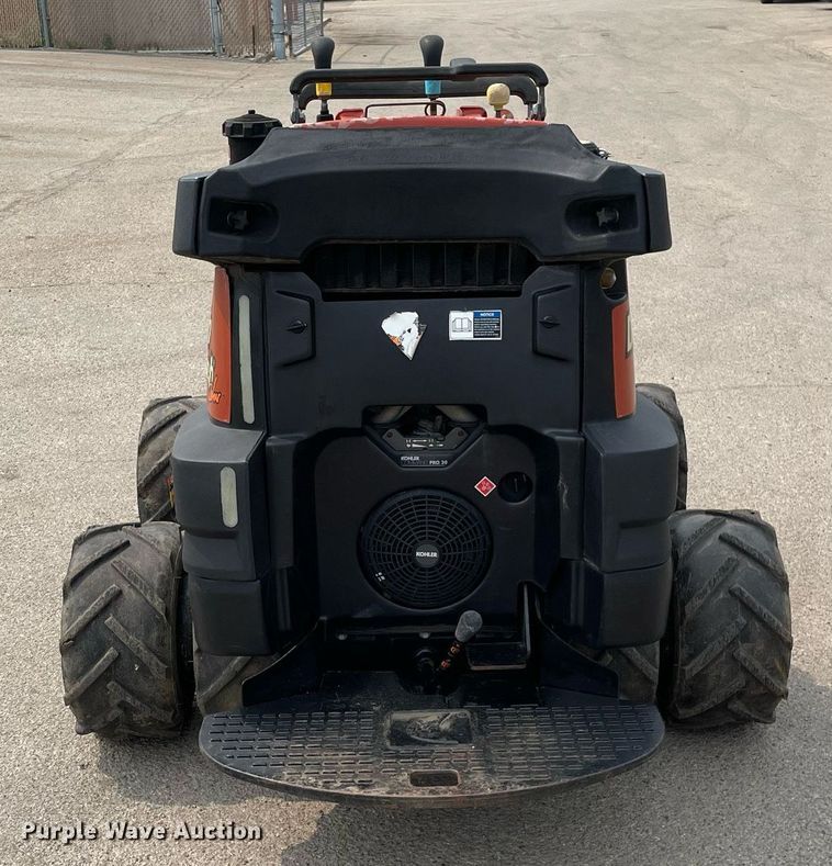 image for item LJ9756 2008 Ditch Witch Zahn R300  compact utility loader