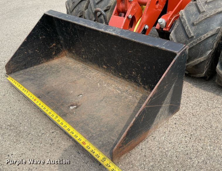 image for item LJ9756 2008 Ditch Witch Zahn R300  compact utility loader