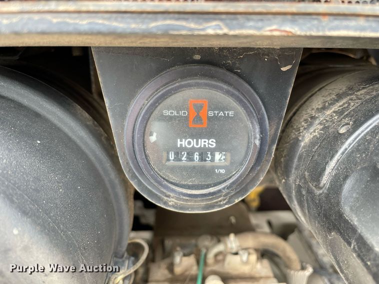 image for item LJ9756 2008 Ditch Witch Zahn R300  compact utility loader