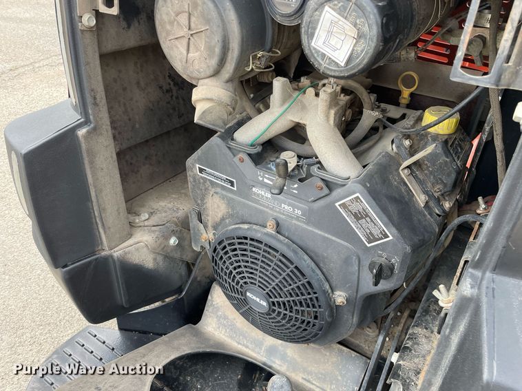 image for item LJ9756 2008 Ditch Witch Zahn R300  compact utility loader