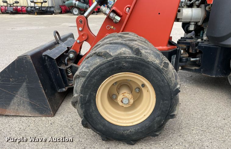 image for item LJ9756 2008 Ditch Witch Zahn R300  compact utility loader