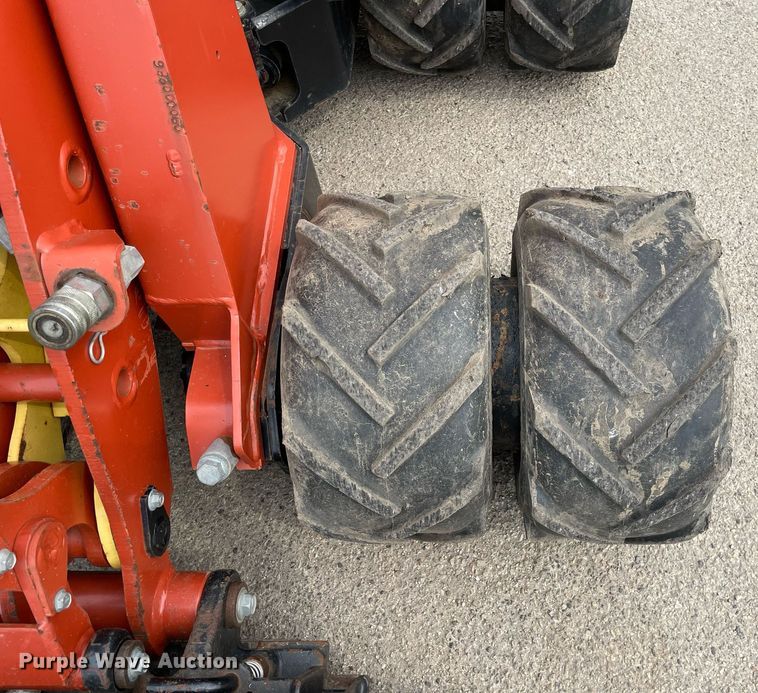 image for item LJ9756 2008 Ditch Witch Zahn R300  compact utility loader