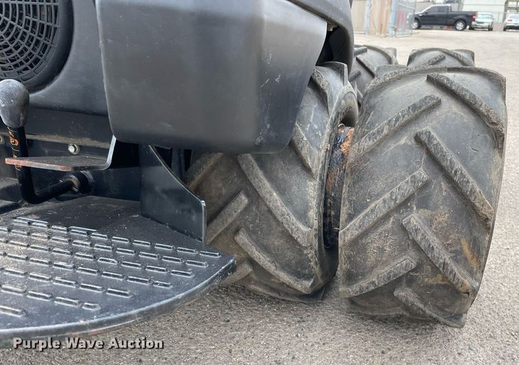 image for item LJ9756 2008 Ditch Witch Zahn R300  compact utility loader