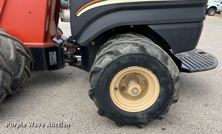 image for item LJ9756 2008 Ditch Witch Zahn R300  compact utility loader