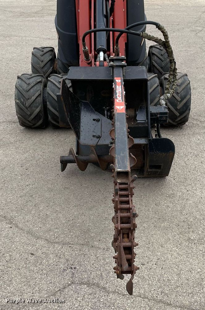 image for item LJ9756 2008 Ditch Witch Zahn R300  compact utility loader