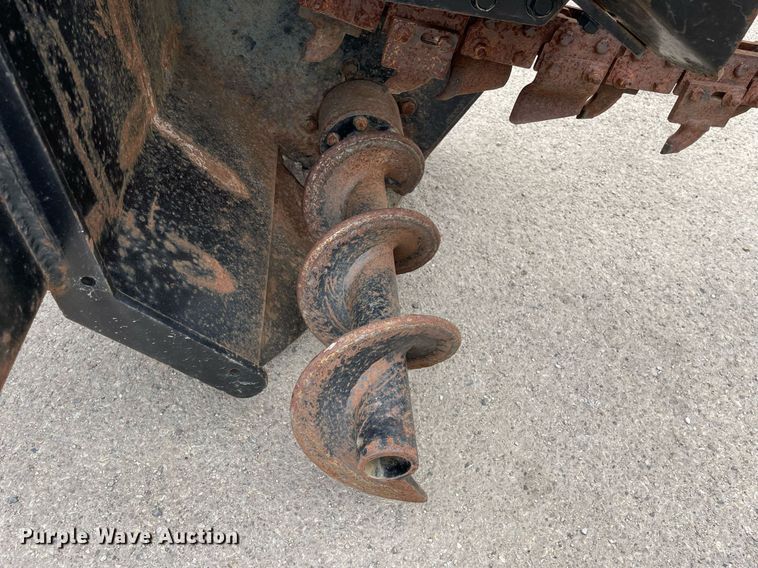 image for item LJ9756 2008 Ditch Witch Zahn R300  compact utility loader