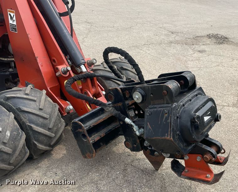 image for item LJ9756 2008 Ditch Witch Zahn R300  compact utility loader