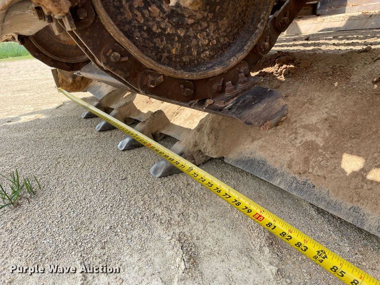 image for item LJ9757 1971 Caterpillar 613  elevating scraper