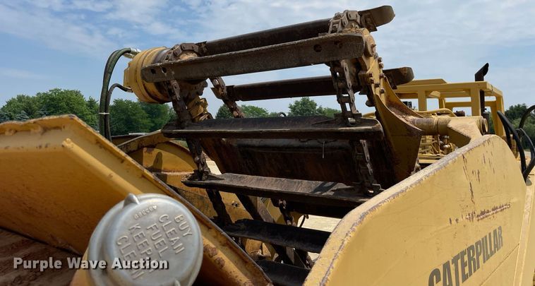 image for item LJ9757 1971 Caterpillar 613  elevating scraper