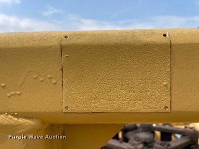 image for item LJ9757 1971 Caterpillar 613  elevating scraper