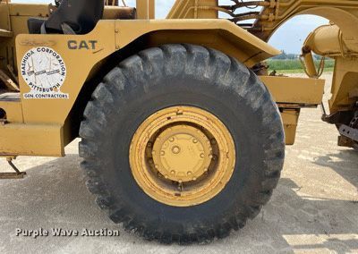 image for item LJ9757 1971 Caterpillar 613  elevating scraper