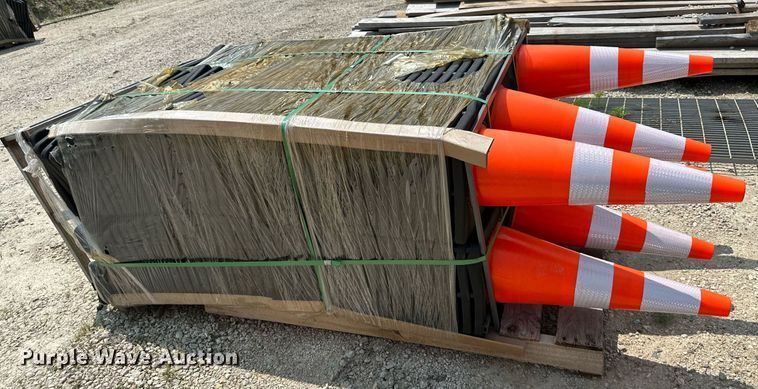 image for item LN9245 (250) cones